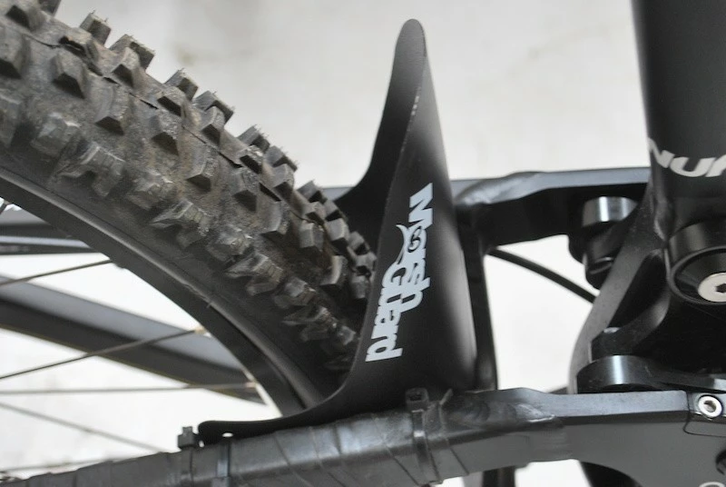 Marsh Guard Marsh-Guard - Universal Spritzschutz PLUS Grün 5 Marsh Guard Marsh-Guard - Universal Spritzschutz PLUS Grün – Bild 3